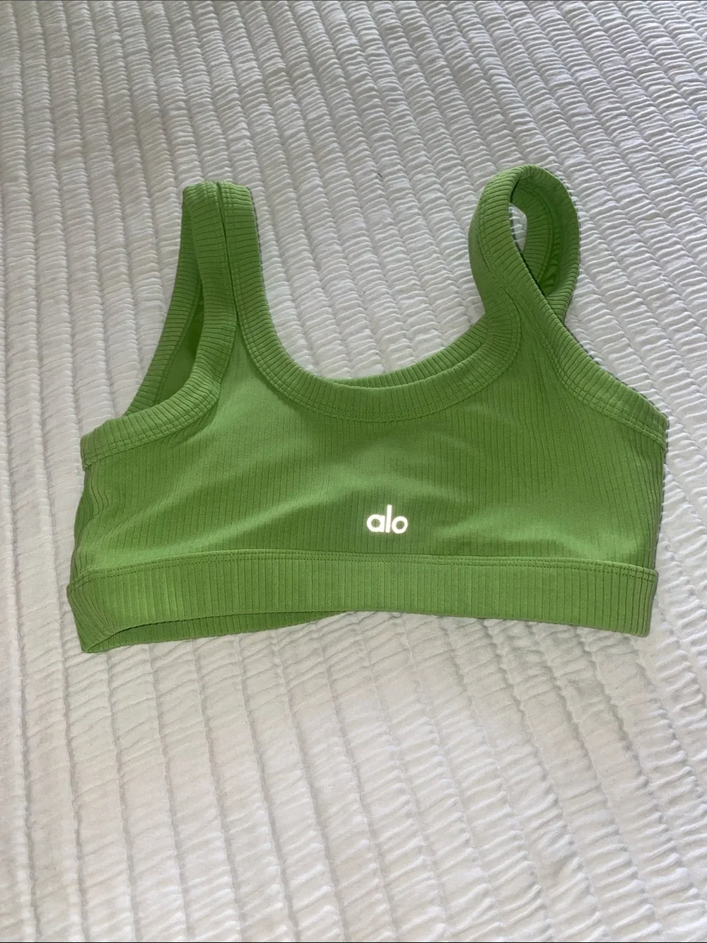 ALO Yoga super cute